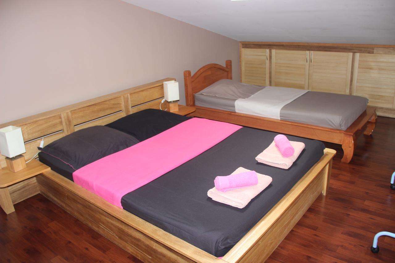 Le Colibri Bed & Breakfast Le Dix-Septieme ภายนอก รูปภาพ