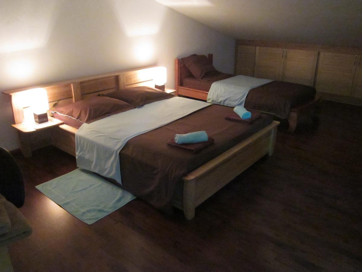 Le Colibri Bed & Breakfast Le Dix-Septieme ภายนอก รูปภาพ